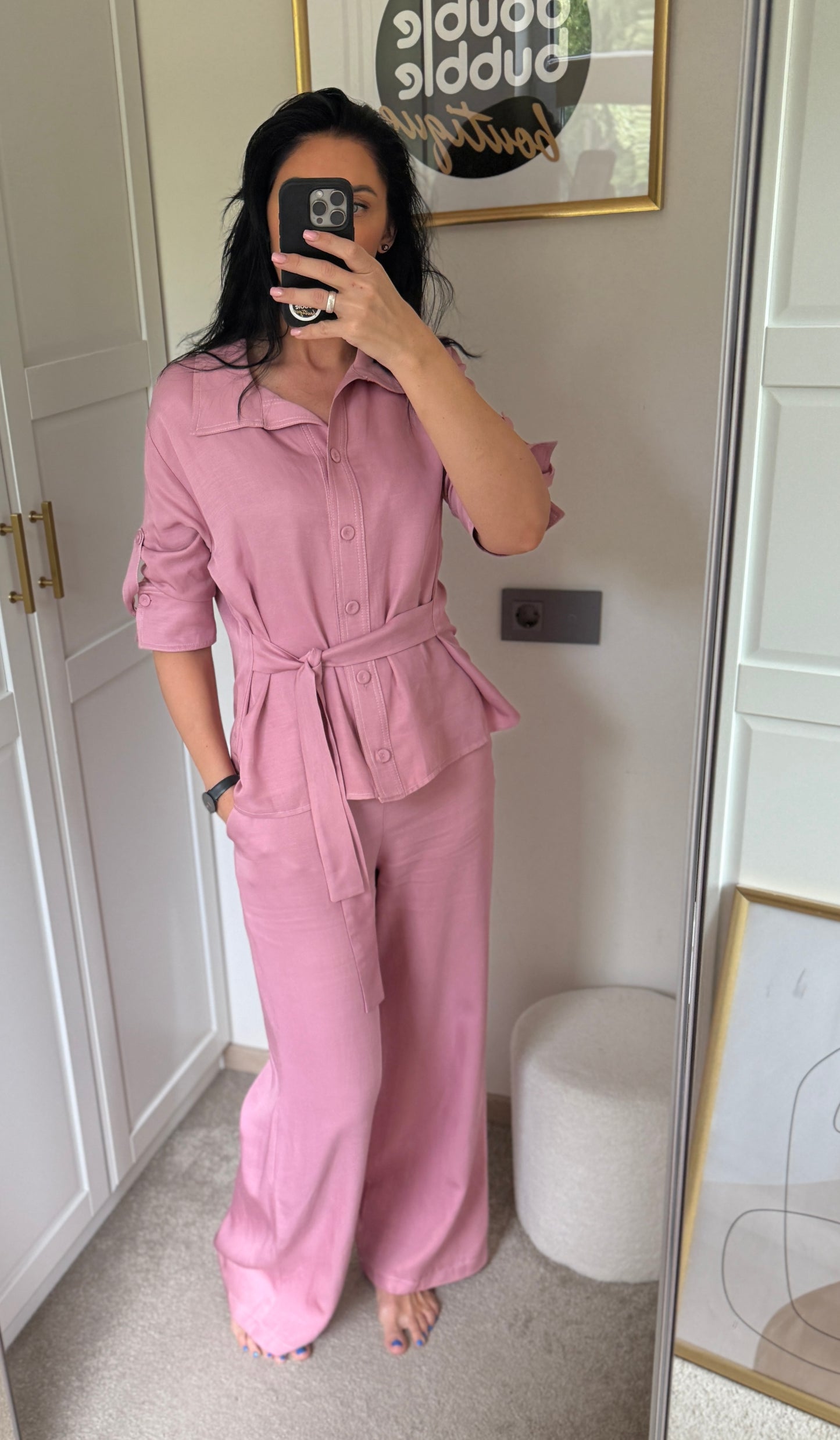 Rausvas lino kostiumėlis