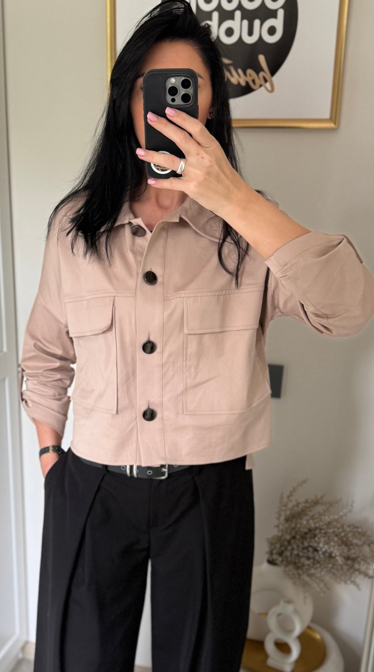 Rudas trumpas švarkelis