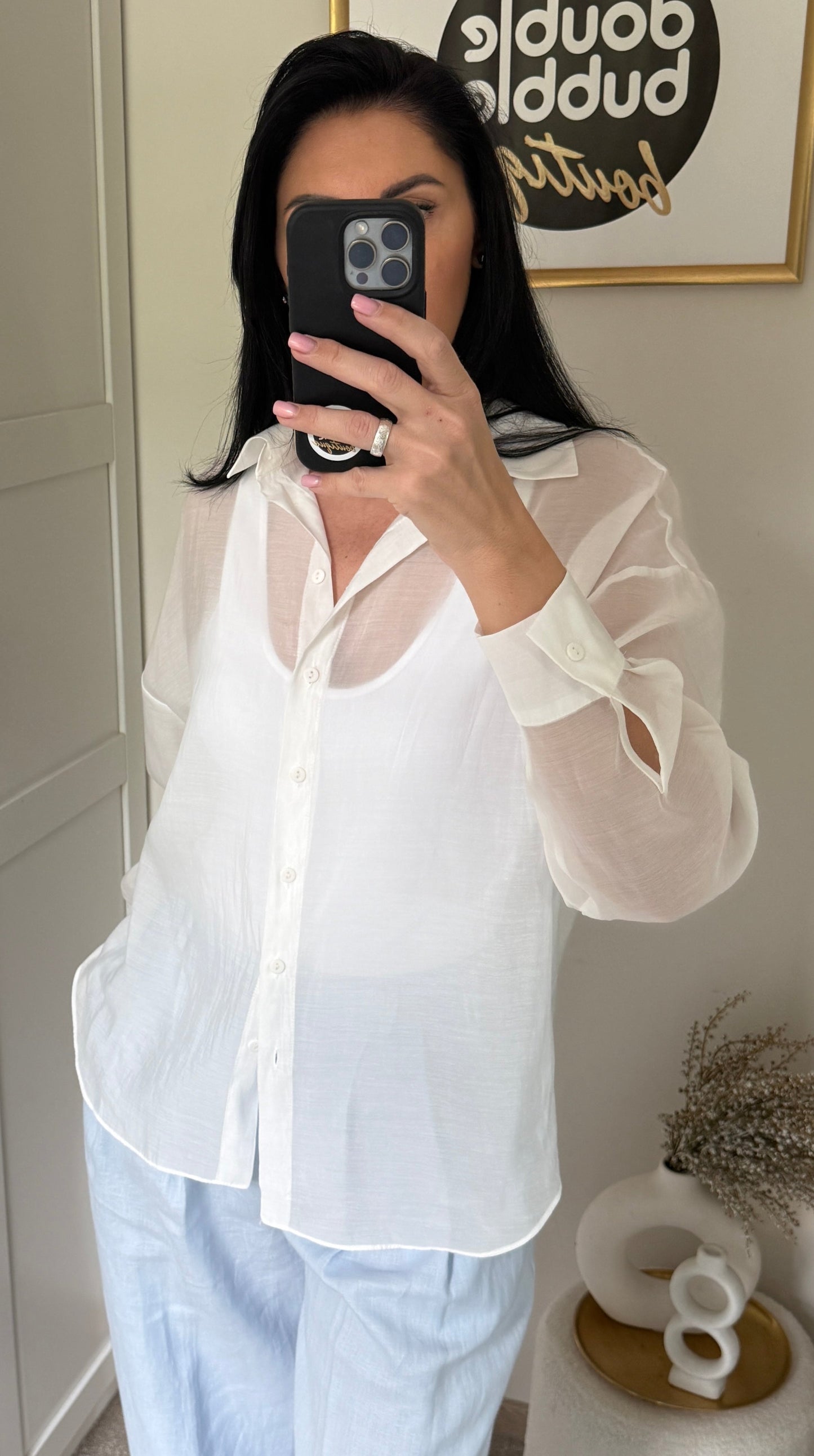 Balti, lengvi, permatomi Marškiniai