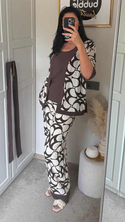 3 dalių lino kostiumas