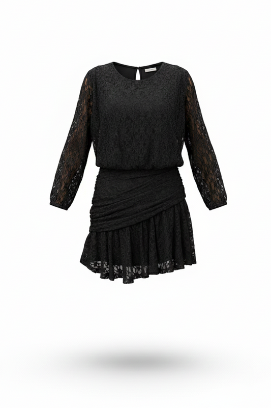 Juoda mini suknele su draperijos baltam fone